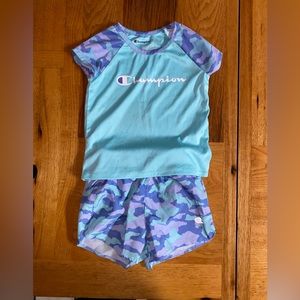 💜3 for $45 2T Champion Outfit